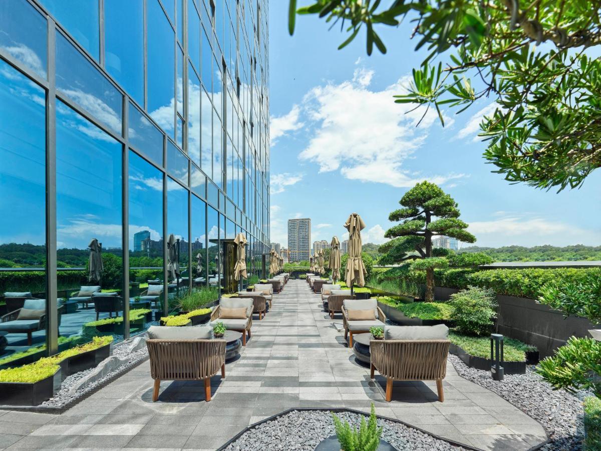 Intercontinental Dongguan By Ihg - Free Shuttle Bus To Canton Fair During Canton Fair Period